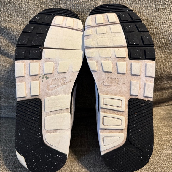 Nike Air Max SC Black and White Athletic Sneakers size 8.5 - Picture 6 of 6